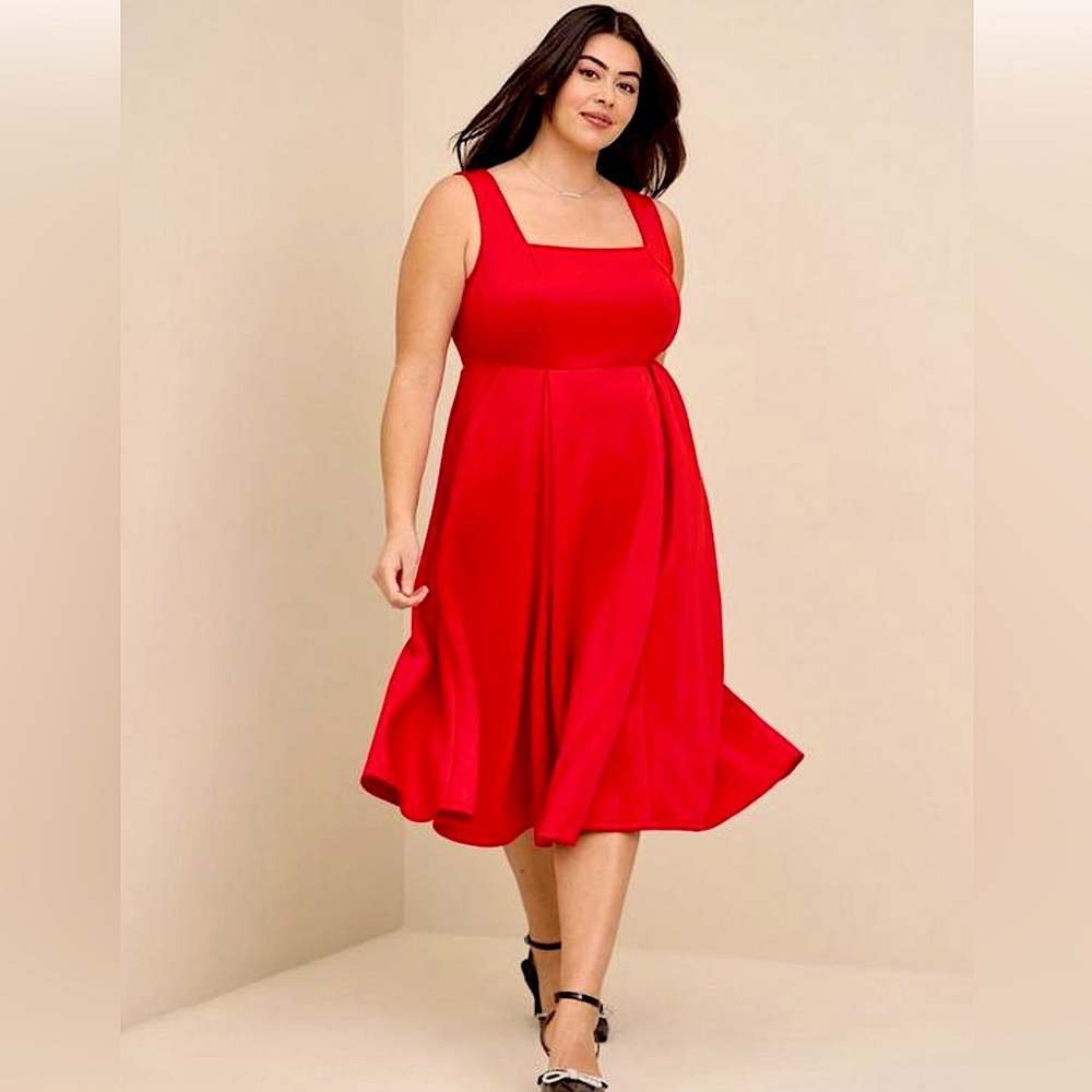 NWT TORRID Midi Scuba Square Neck Skater Dress Size 1 (14-16)
